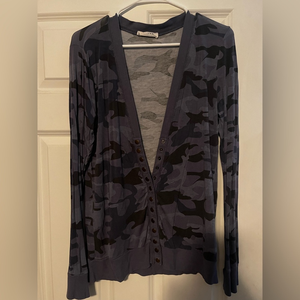 Blue camo lightweight cardigan